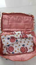 Travel Women’s Storage Bag – Multi-Function Waterproof Organizer