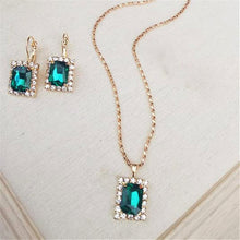 Stone Pendant Necklace Chain Set with Earrings – Elegant Jewellery for Women & Girls